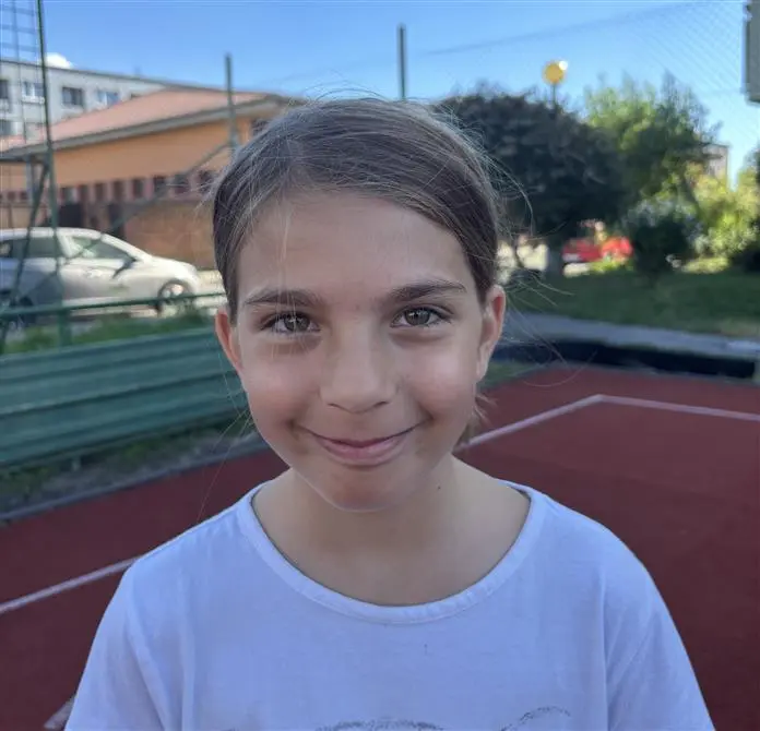 Mia FARBOVÁ