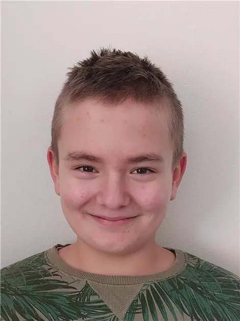 Tomáš  PETRUŇKO
