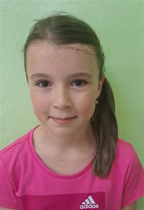 Sára REŽOVÁ