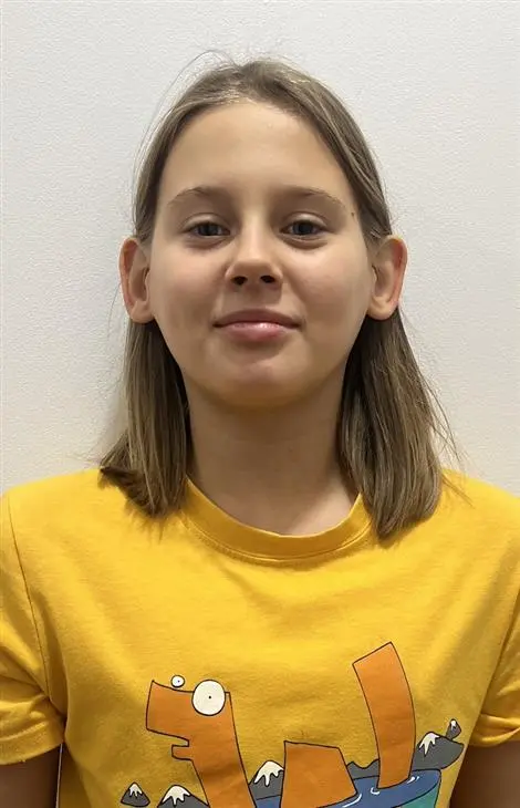 Sára LAHOVÁ