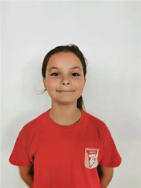 Amira Zoé SÁMSON