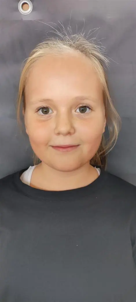 Laura JELEMENSKÁ