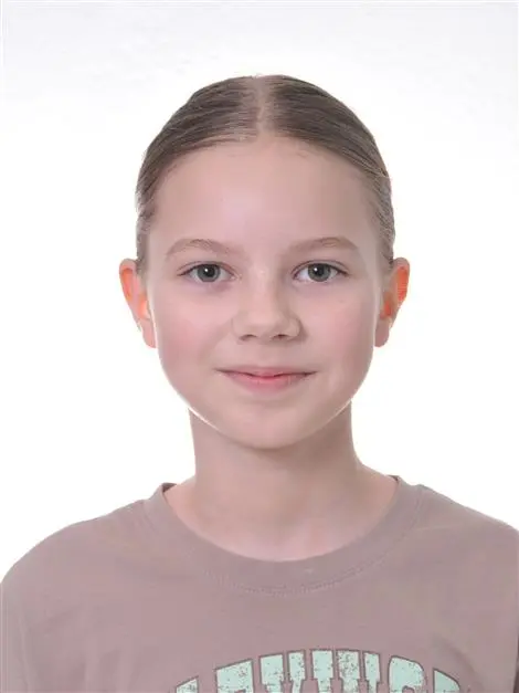 Anna KOSTROVSKA