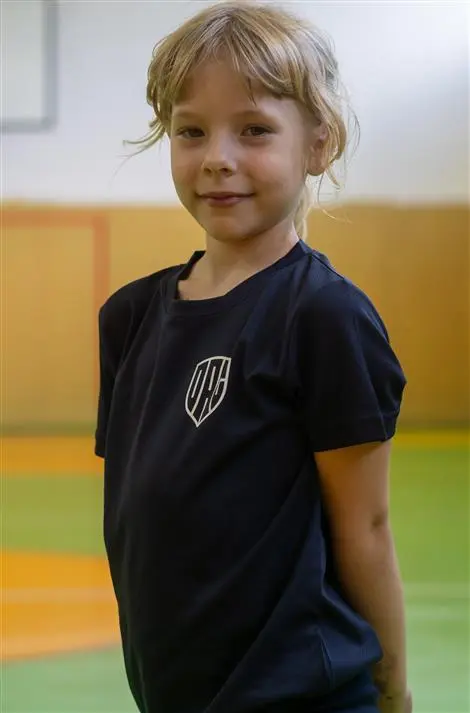 Dóra CSÁKY